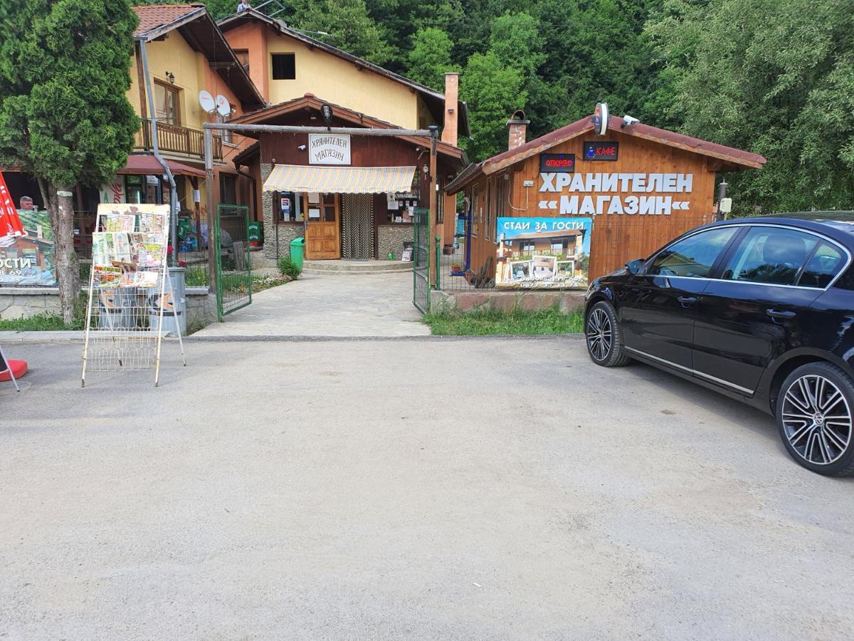 Стаи За Гости Тони Ribarica Esterno foto